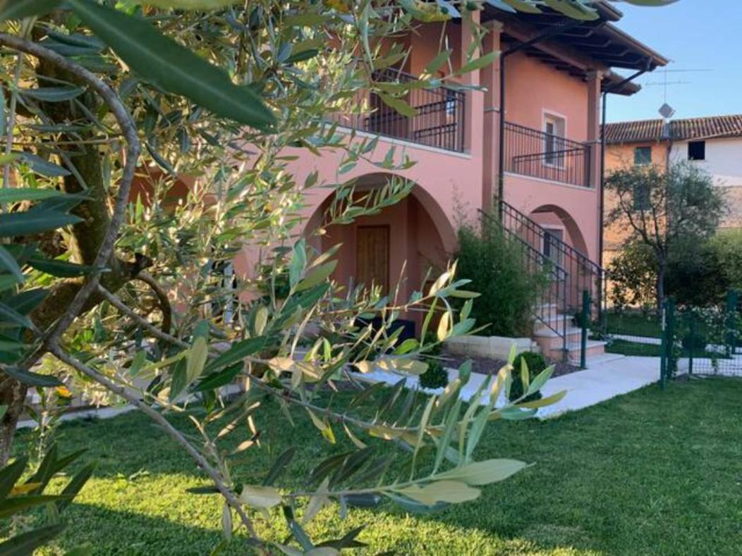 Apartment Charme And Relax With Garden And Swimming Pool Desenzano del Garda Ngoại thất bức ảnh